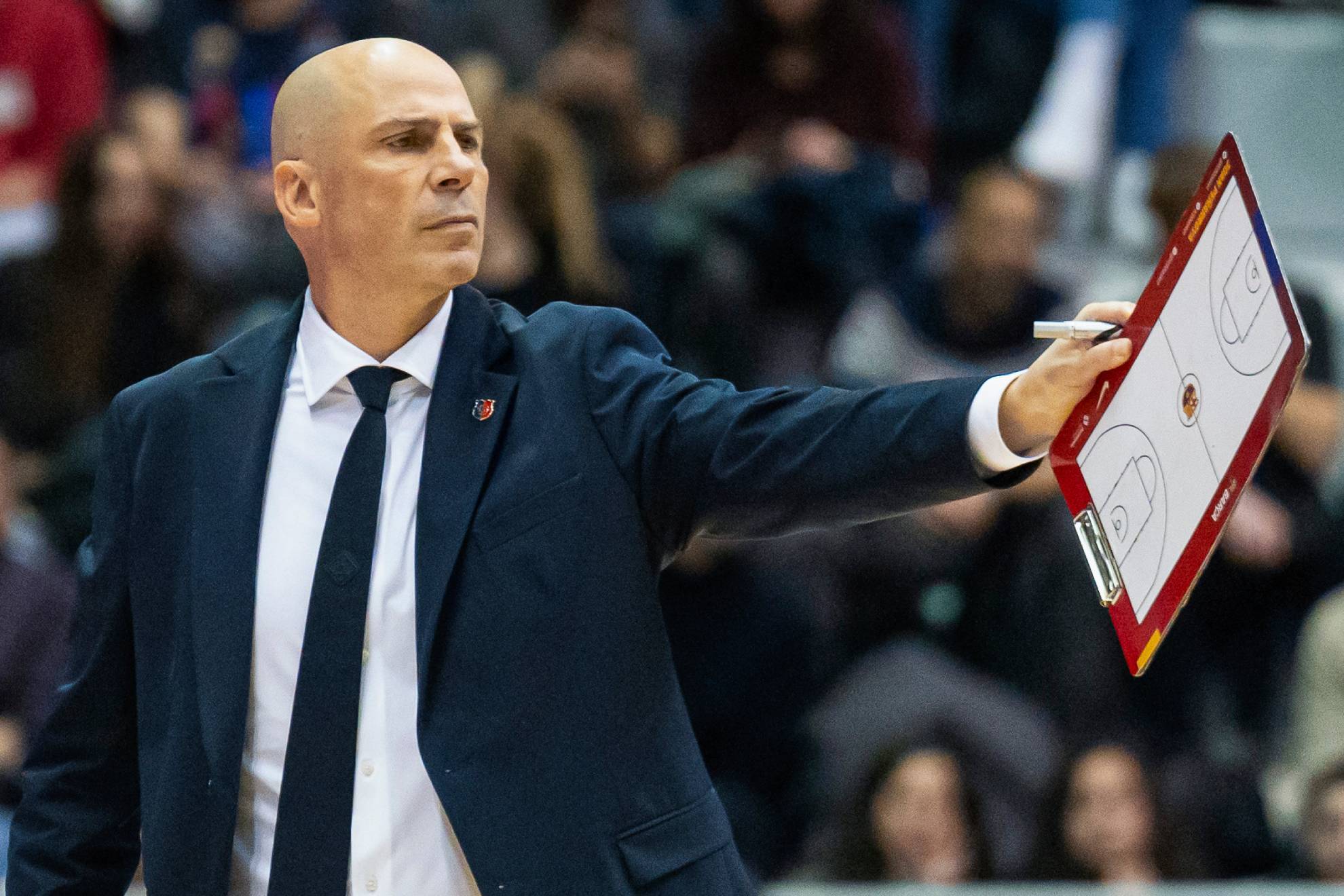 调动球迷的 调动球迷的