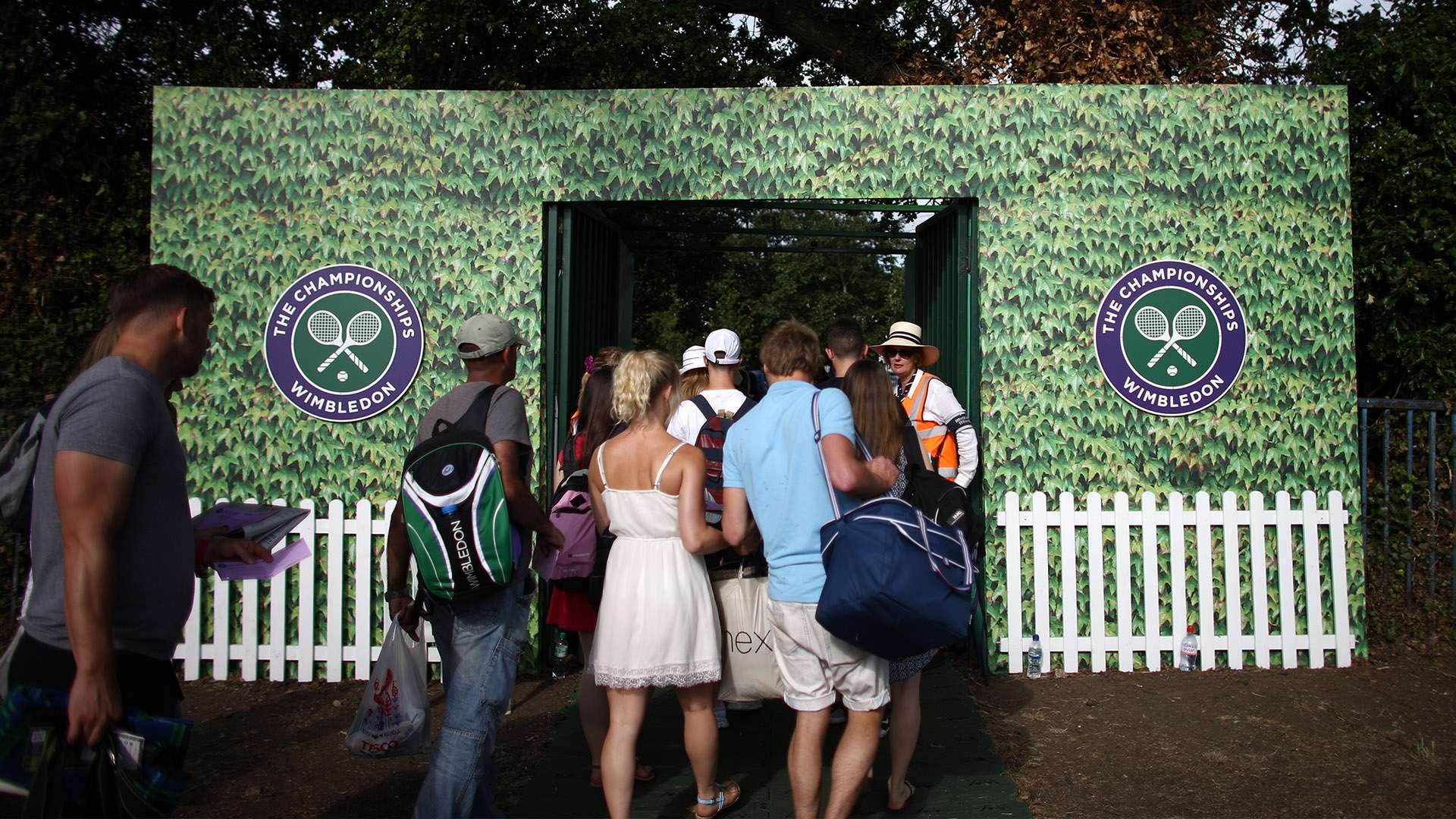 个国家的团 个国家的团